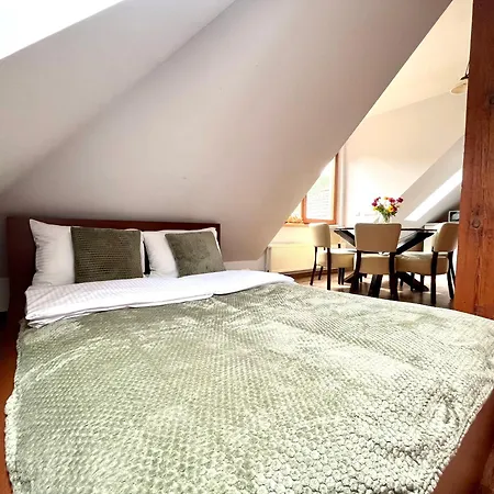 Agapella Apartamenty- Lesny Z Klimatyzacja Apartman